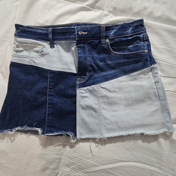 American Eagle Denim Mini Skirt sz 14 - Picture 3 of 8